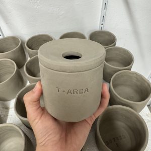 Τασάκι Πήλινο με Καπάκι