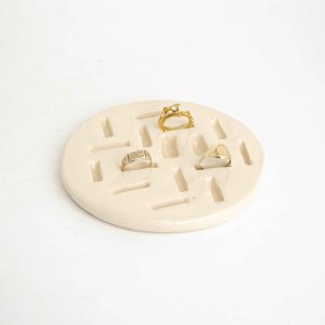 Ring Holder Circle - Image 1